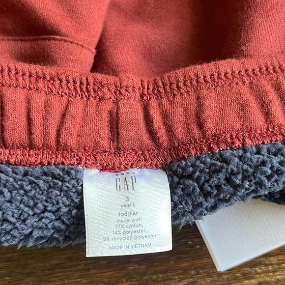 NWT Gap Thick Fleece lined toddler sweatpants - Picture 4 of 5
